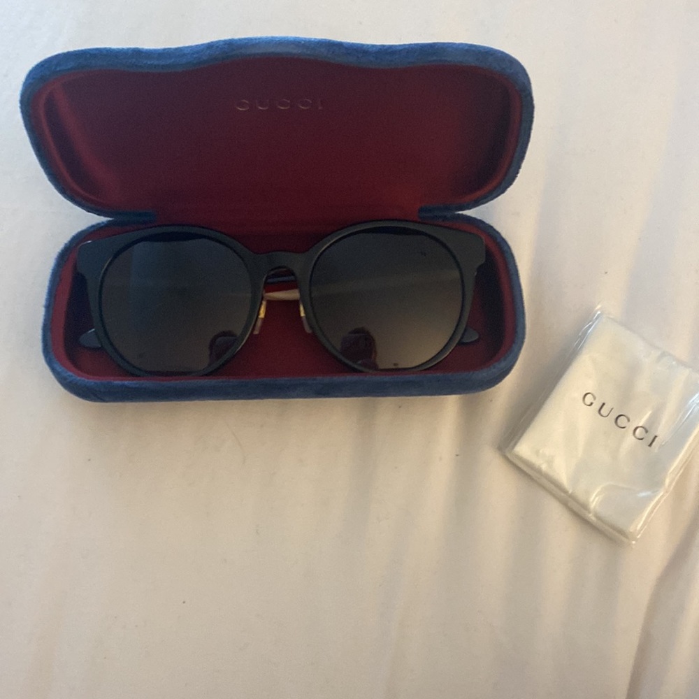 COPY - Worn 2 times Gucci Sunglasses
